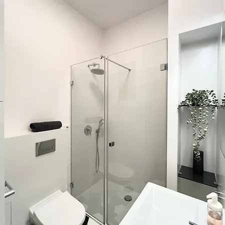 Vis A Vis Koziolkow Poznań